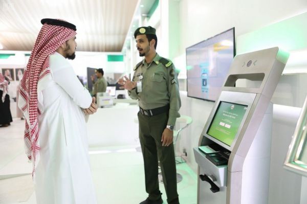 أكثر من مليوني معتمر إلى المملكة وإصدار 2.3 مليون تأشيرة عمرة