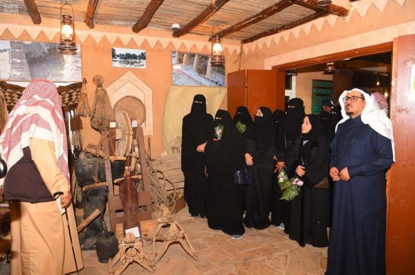 / أمير الرياض يكرّم 26 منشآه فائزة بجائزة الملك عبد العزيز للجودة في دورتها الرابعة
