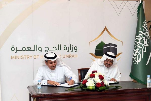 نائب وزير الداخلية يزور مهرجان الجنادرية