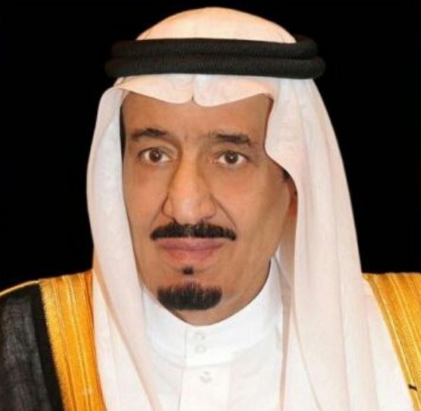 بالهدايا الداخلية تودع زوار الجنادرية