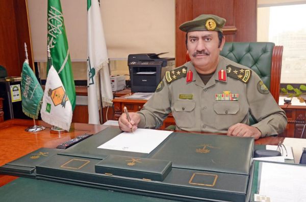 المجيول يكرم عدد من ضباط وأفراد شرطة منطقة الرياض