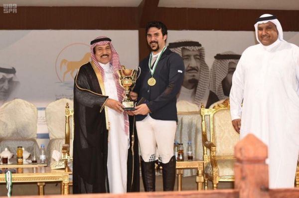 خدمات مجانية تقدمها قطر للجيش التركي وتلتزم بعدم محاسبة أي جندي تركي