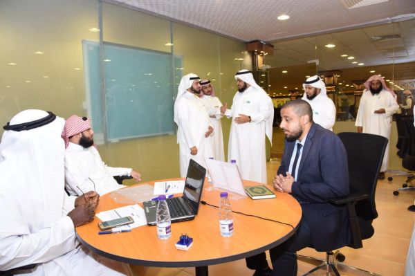 دورة عن التدخل بحوادث المصاعد لمنسوبي الدفاع المدني