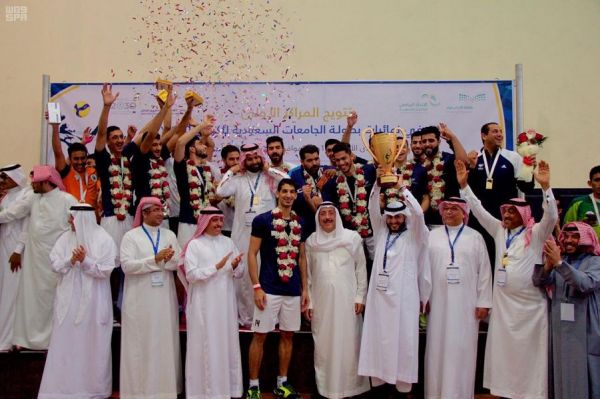 نائب أمير منطقة حائل يزور جمعية سفانة الخيرية للخدمات الصحية
