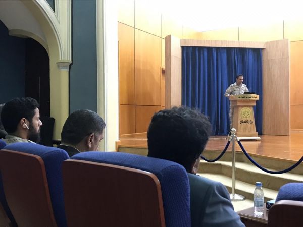 مدير الدفاع المدني بمنطقة المدينة المنورة يتفقد مدني العلا