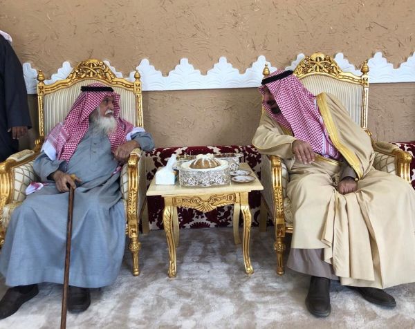 طلاب مدارس الملك فيصل ينظمون مبادرة سعودية شابة تقوم على جهود أبناء المدرسة