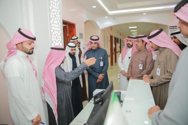 أمير منطقة حائل يستقبل مدير الجامعة العربية المفتوحة