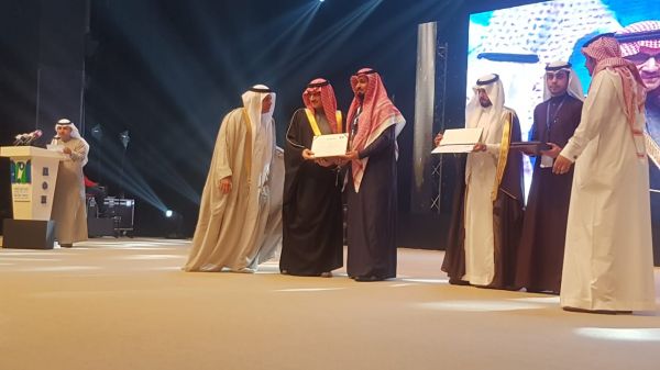 ولي العهد يصل باكستان في زيارة رسمية