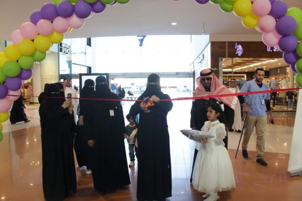 سفير المملكة لدى الأردن يقدم واجب العزاء بالشيخ أحمد المشعان الجربا