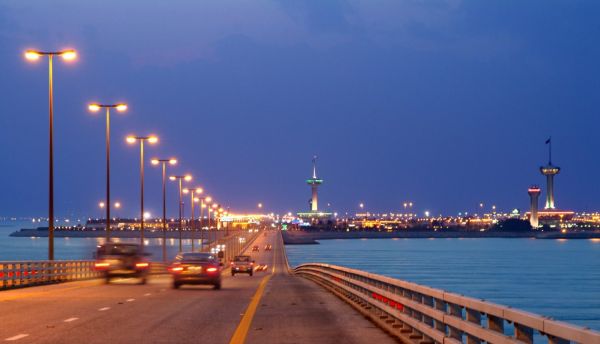 توضيح رسمي من تعليم الرياض بعد جمع مدرسة تبرعات لعامل