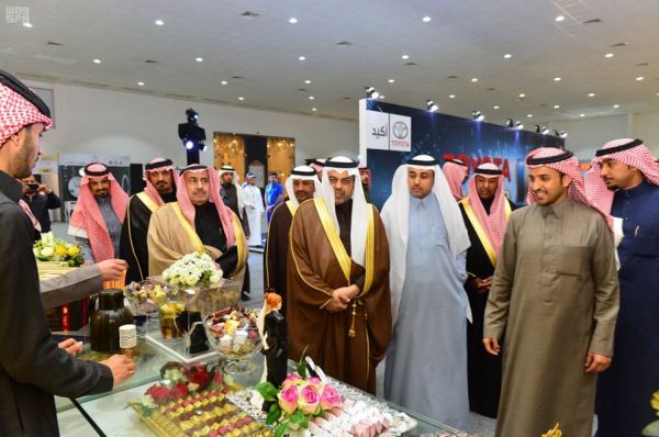 نائب أمير منطقة حائل يتفقد الخدمات الطبية بالمنطقة