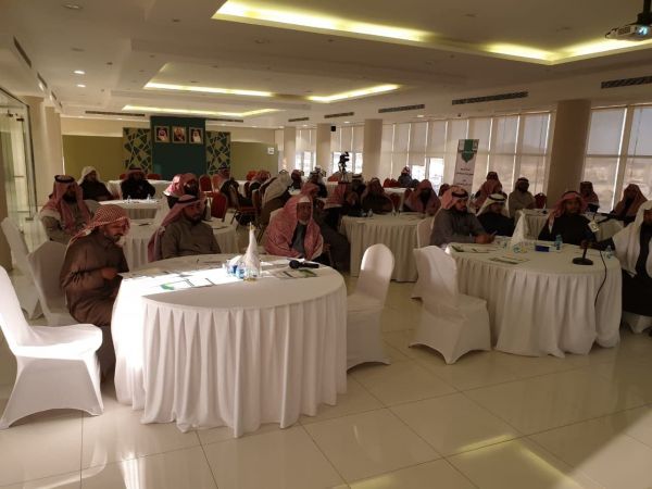 أمير منطقة الرياض يرعى فعاليات يوم المهنة في الجامعة العربية المفتوحة