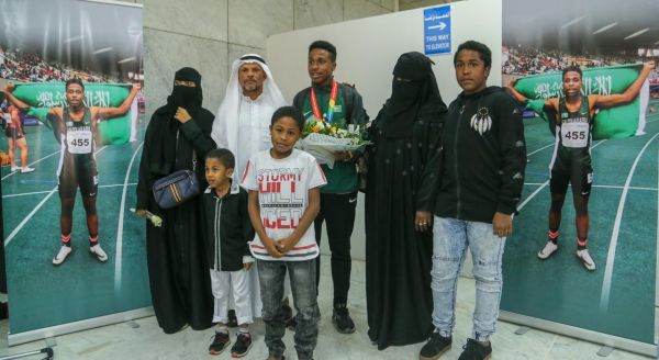 طاولة الاخضر تصل لمسقط للمشاركة ببطولة عمان الدولية المفتوحة لكرة الطاولة
