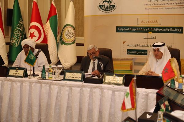 السيالي يعتمد التحول الإلكتروني للمعاملات بمجمع الملك عبدالله الطبي بجدة