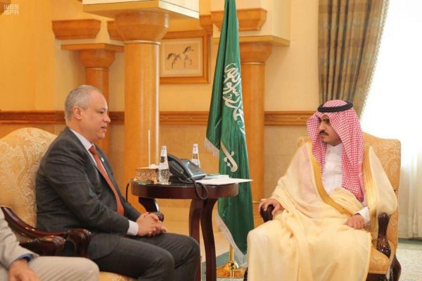 انطلاق مبادرة غايتنا نظافة شواطئنا بجدة