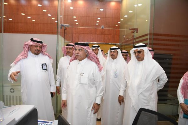 نزلاء الأمل يؤدون العمرة ويزورون المدينة ضمن برنامجهم العلاجي