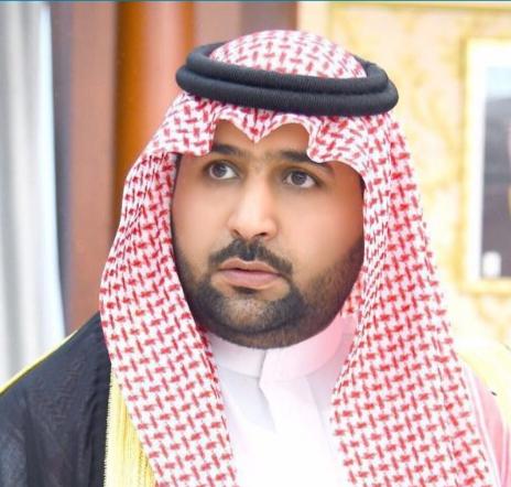 القصبي يطلع على مبادرات ومشاريع أمانة الشرقية ويدشن مشروع المواقف الذكية بك