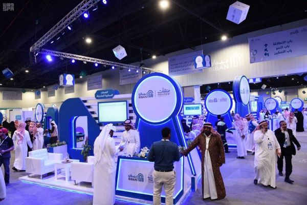 أمير الرياض يرعى حفل تخريج الدفعة العاشرة من طلاب جامعة شقراء