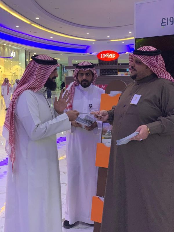 حرس الحدود يخلي بحارًا فلبينياً تعرض لعارض صحي على متن سفينة قرب ميناء ينبع