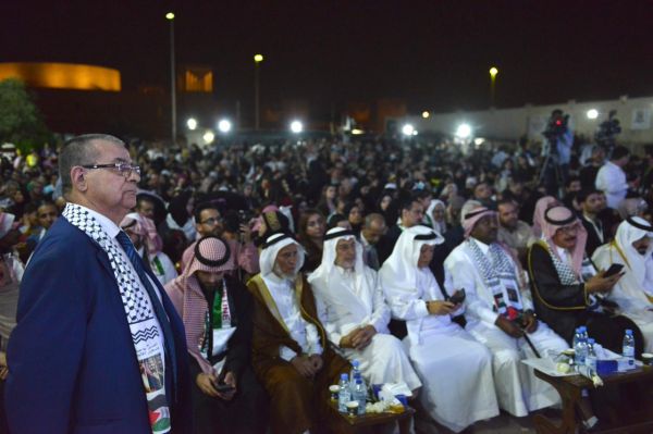 آل الشيخ يطمئن على الحالة الصحية لخطيب النماص الذي اعتدي عليه