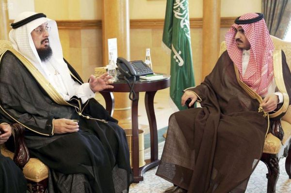أمير الرياض يستقبل مدير جامعة الإمام محمد بن سعود الإسلامية