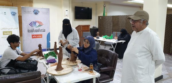 نائب أمير الرياض يرعى فعاليات اليوم العالمي للمتعافين من السرطان