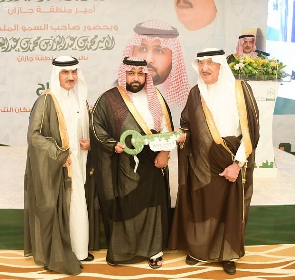 الأمير سلطان بن سلمان يلتقي رئيس الصندوق السيادي الروسي