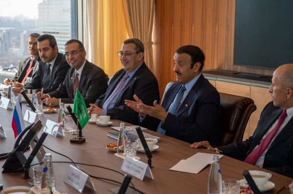 نائب أمير جازان ينقل تعازي القيادة لذوي الشهيد عواف