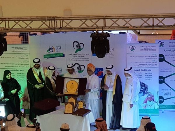 وقار تزور مسنين الرعاية بالرياض و تهنئهم بقرب حلول رمضان