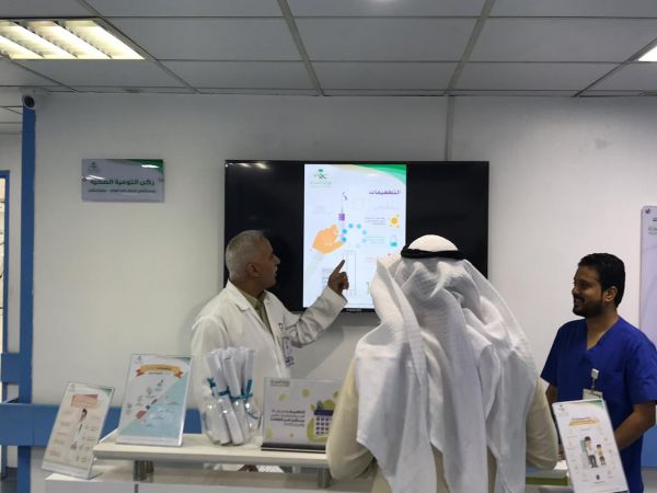 بدء التسجيل في البرنامج التدريبي المتكامل لتربية النحل