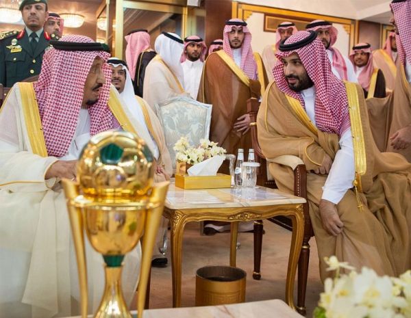 نائب أمير جازان يرعى حفل تكريم العاملين والداعمين للعمل التعليمي في الحد الجنوبي