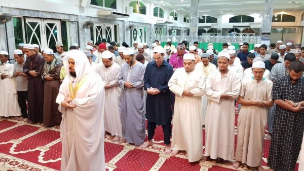 خادم الحرمين يستقبل أصحاب السمو أمراء المناطق