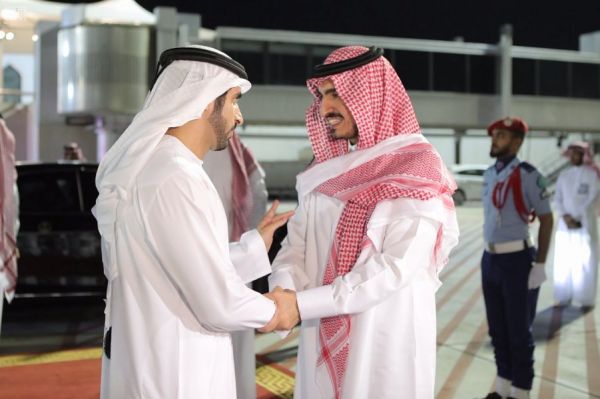التجارة تشهر بصاحب محطة وقود لعرض وبيع مواد بترولية مخالفة