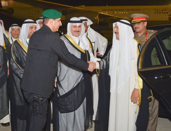 ولي العهد يلتقي رئيس حكومة الوفاق الليبي