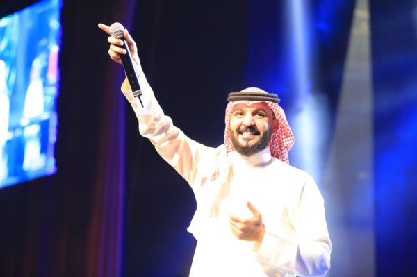 القبض على ٥ سودانيين بتهمة سرقة عملاء البنوك بالرياض