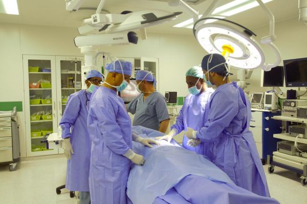 تقديم خدمات  طبية ل 2573 مريض قلب بمستشفى الأمير محمد بن ناصر