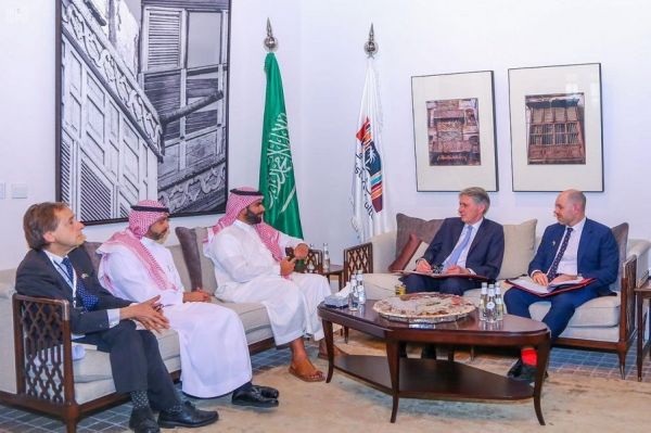 وصول أول رحلة حج من جمهورية إندونيسيا للمدينة المنورة ضمن مبادرة طريق مكة