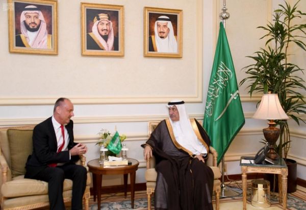 وزير الخارجية يلتقي مع رؤساء وزراء الجمهورية اللبنانية الأسبقين