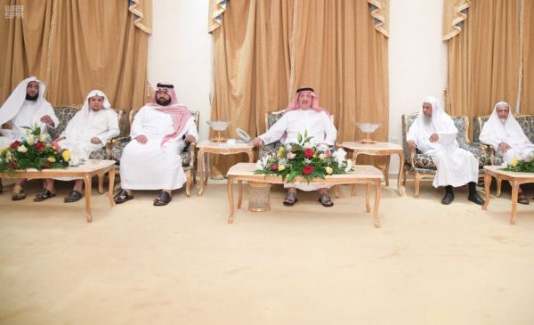 وزير الدولة لشؤون الأديان البنجلاديشي يطلع على عمل مبادرة طريق مكة بمطار شاه جلال