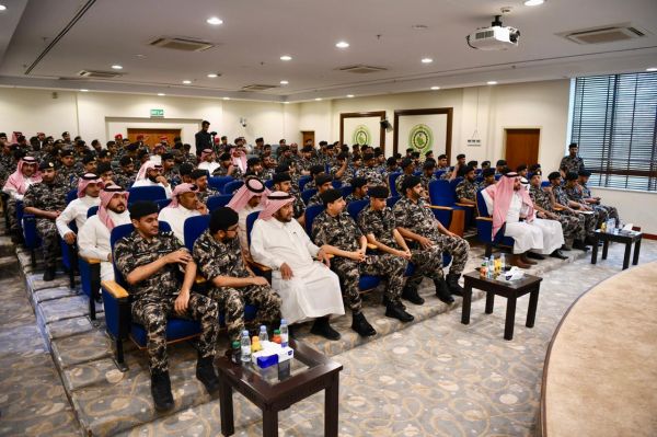 مدير شرطة الرياض يلتقي فريق التخطيط الشامل بأمانة الرياض
