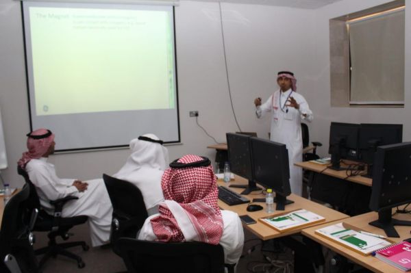 خالد الفيصل يشهد عدداً من الشراكات الإستراتيجية لسجون منطقة مكة المكرمة