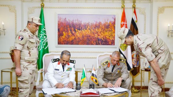 مركز الملك سلمان للإغاثة يتبرع بمستلزمات طبية لوزارة الصحة الأردنية