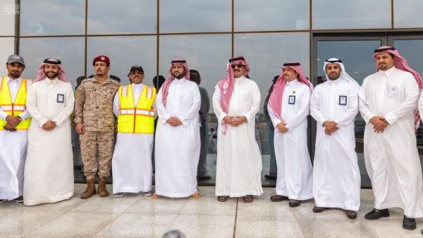 أمير الرياض بالنيابة ينقل تعازي القيادة لأسر الشهيدين الصيعري وشراحيلي