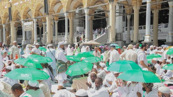 أمير عسير يدشن المشروعات التطويرية في مطار أبها الدولي