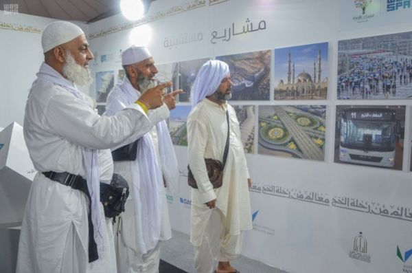 أسواق السدو بعكاظ 13 تنسج خيوط الزمن البعيد لتربطها بالحاضر