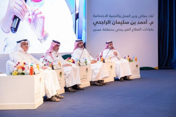 منتخبات السباحة والغطس وكرة الماء السعودية تحصد 45 ميدالية في بطولة الخليج للألعاب المائية