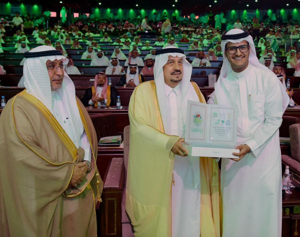 مدني جدة يباشر حريقاً نشب في سقف محطة قطار الحرمين بجدة