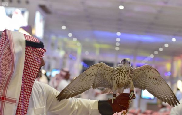 معرض الصقور والصيد السعودي ٢يستقبل الأطفال ذوي الإعاقة وأبناء جمعية إخاء
