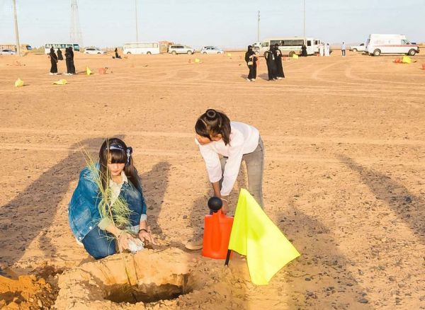 وزير الدولة للشؤون الخارجية يزور البرلمان البريطاني