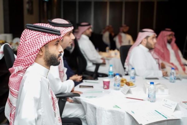 امير الباحة يطلق مشروعا للخدمات الانسانية والتطوعية بالمنطقة